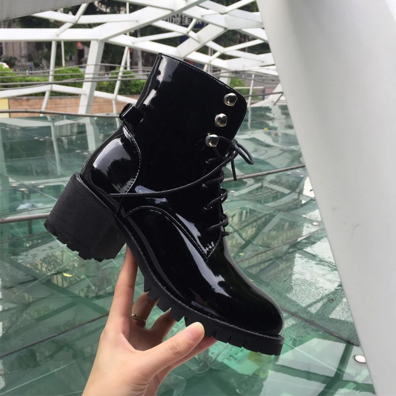 Кожаные ботинки женские брендовые дизайнерские короткие ботильоны со звездами