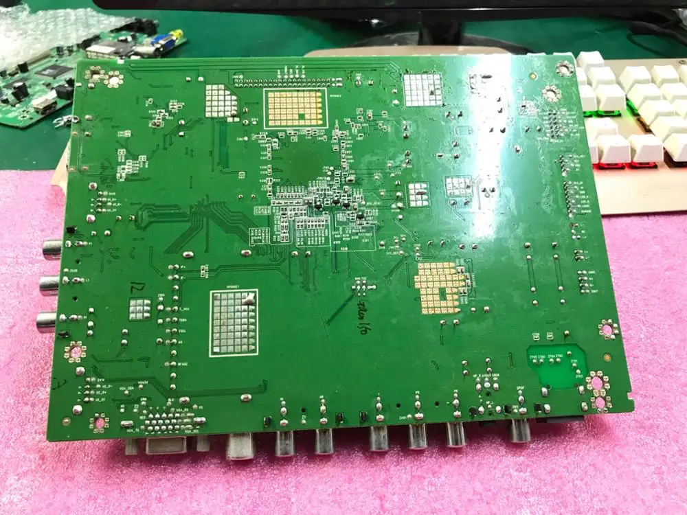 

Original L42P21FBD L46P21FBD L42V10 motherboard MT01C 40-MT01E0-MAH2XG