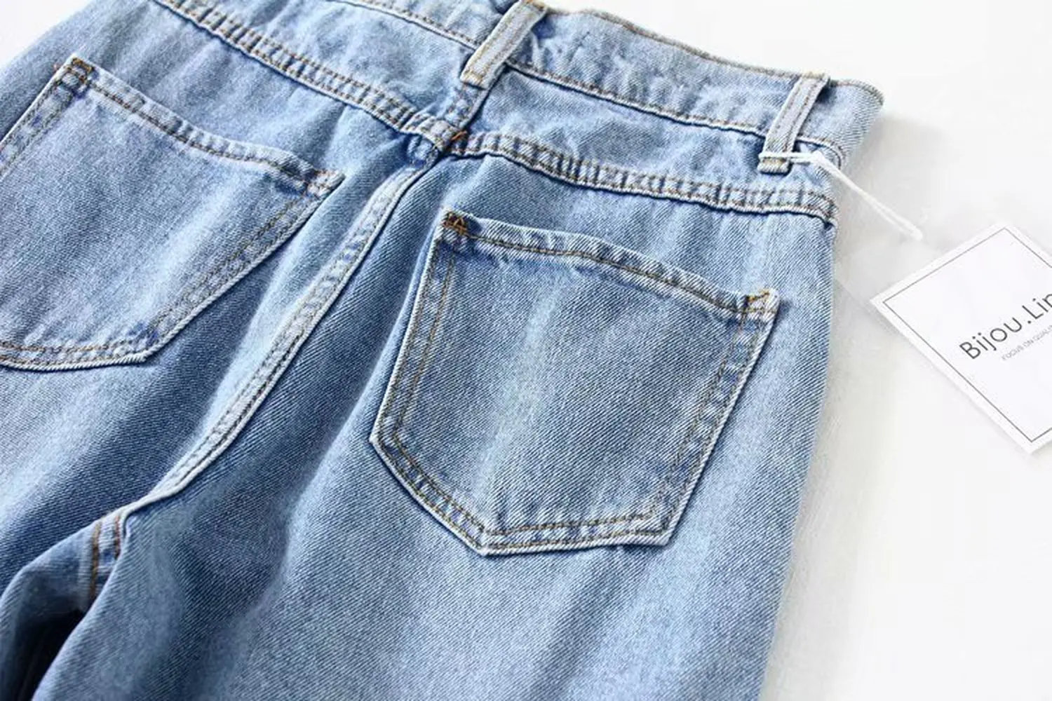 

Lugentolo Hole Jeans Woman Spring and Autumn New Fashion Washed Button Fly Pockets Straight Plus Size Women Pants