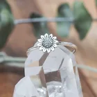 Креативное женское кольцо с подсолнухом, женское модное простое маленькое кольцо с цветком маргаритки, ювелирные изделия для свадьбы, дня рождения девушки