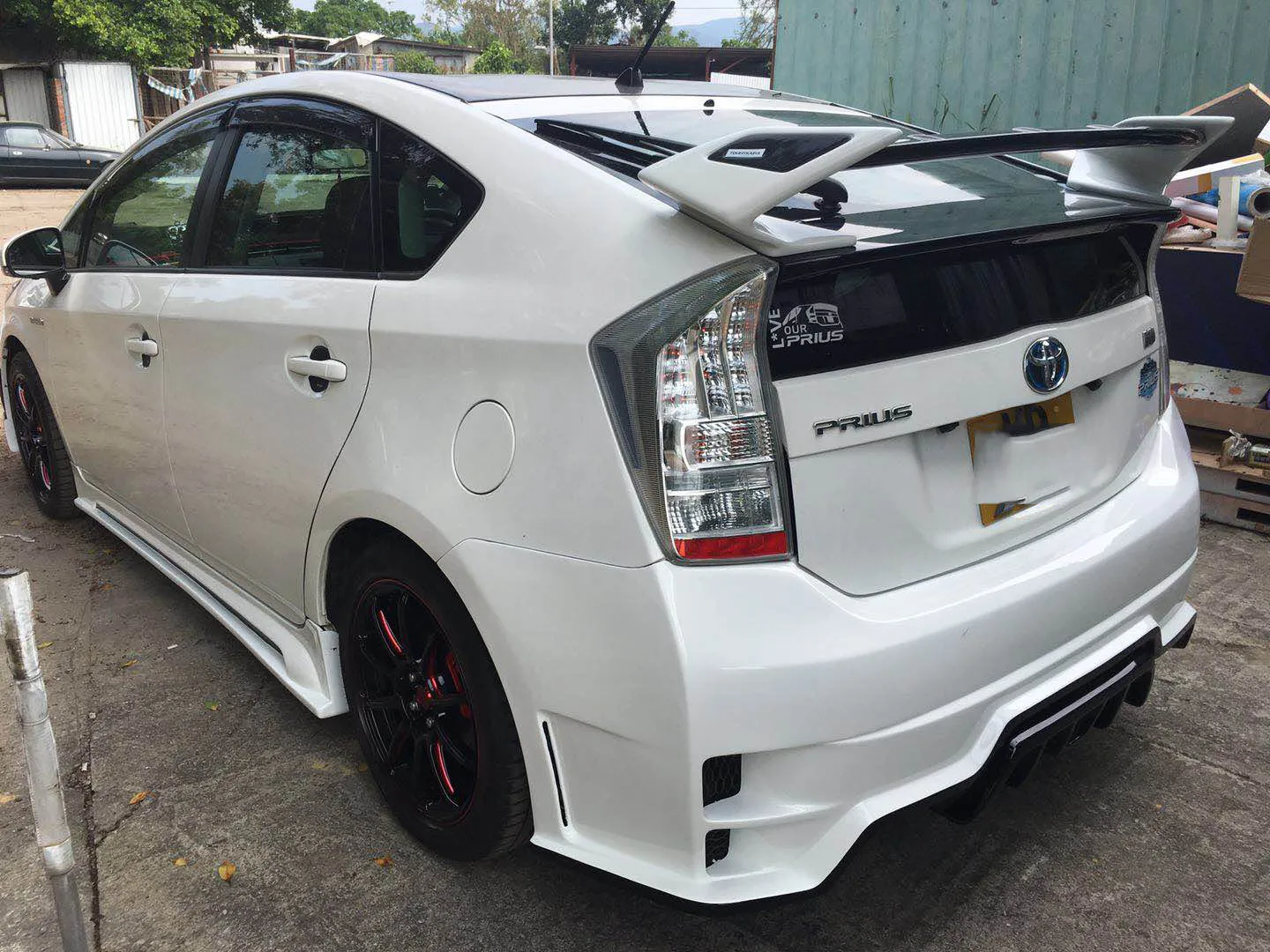Автомобильный Стайлинг prius Carbon& black цвет два кронштейна задний спойлер Подходит для Toyota Prius ROWEN стиль спойлер багажника