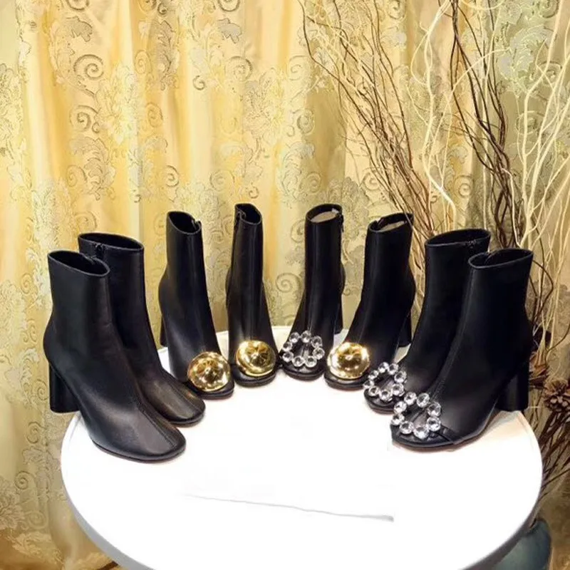

Luxury Genuine Sheepskin Leather Women Mid Boots Runway Metal Diamond Round Toe Ladies Party Club High Heels Shoes Pumps