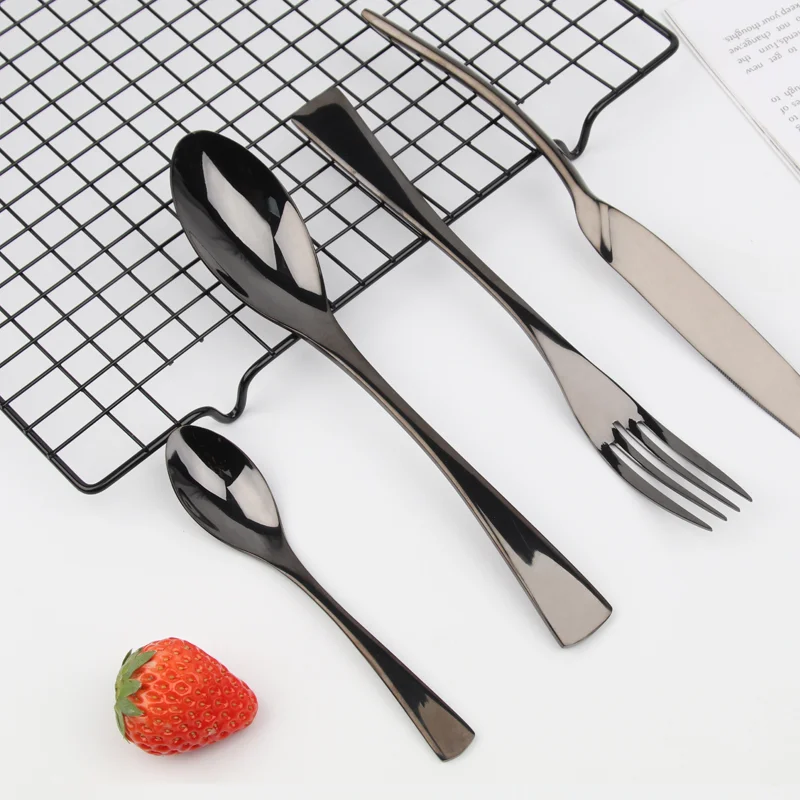 

4pcs Gold Cutlery Set Stainless Steel Dinnerware Set Luxury Mirror Polish Black Flatware Set
