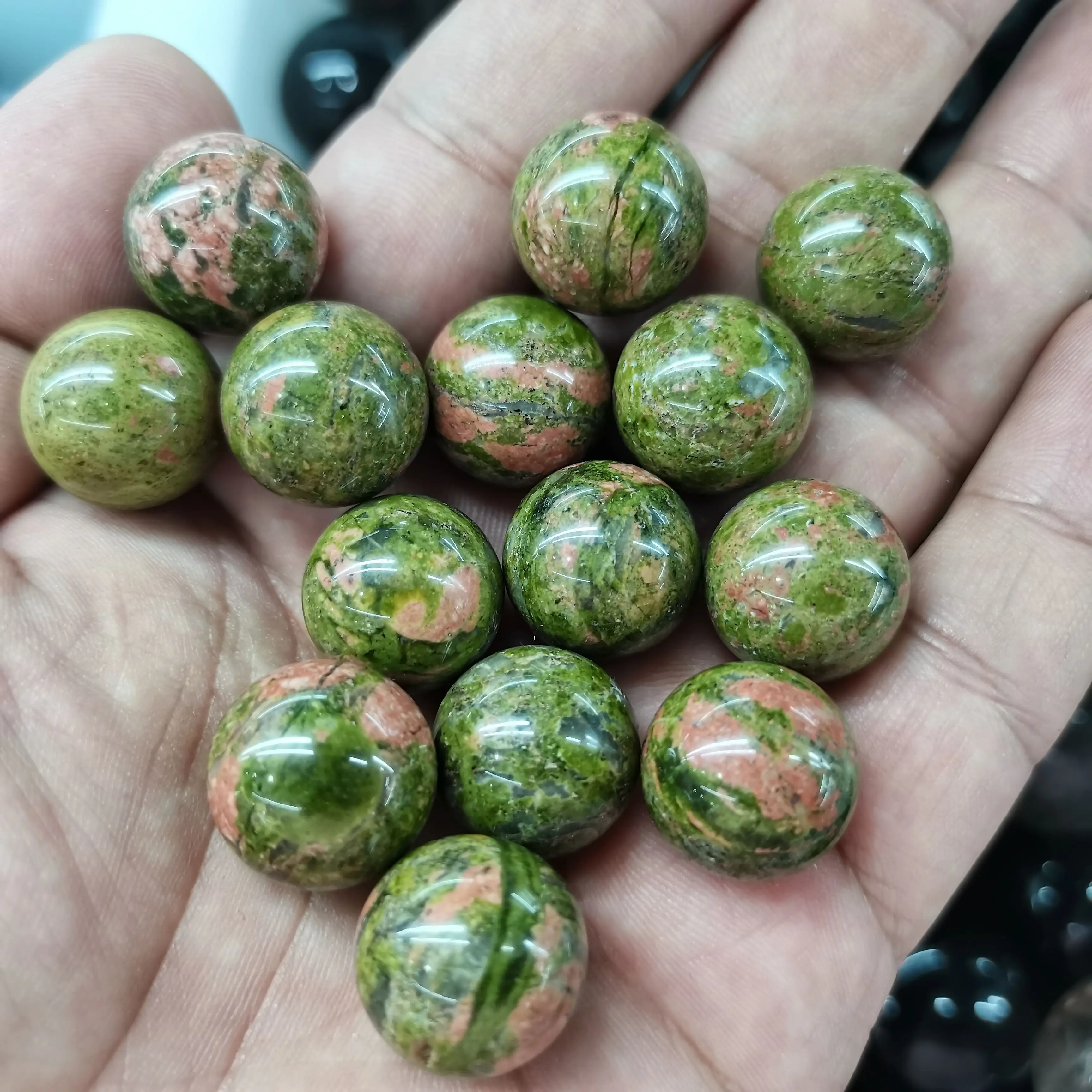 

Натуральные цветы 16 мм, зеленый Кладоискатель, зеленый Кладоискатель, качественный хрустальный камень, Очищающий размагничиваемый камень, ...