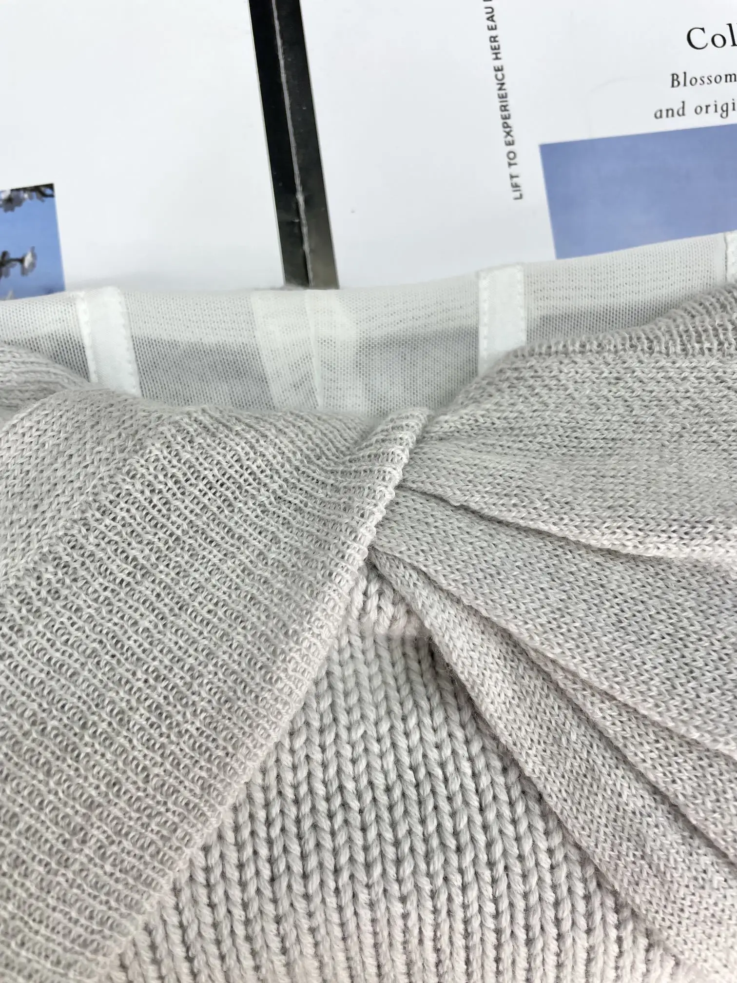 

2021 summer new tube top knitted top asymmetrical pleated upper body with fish bone lining