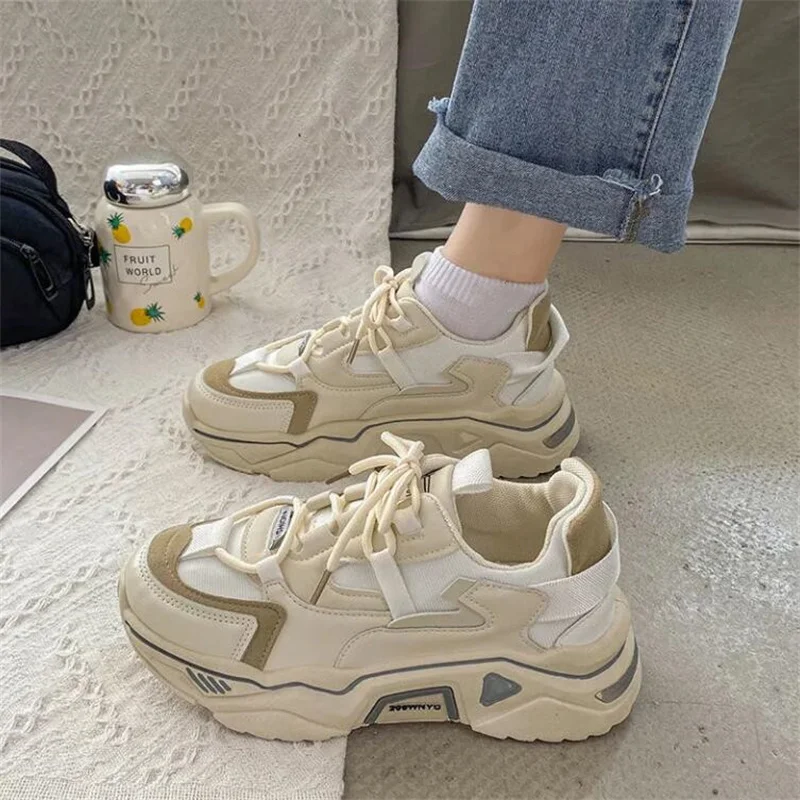 Кроссовки женские на платформе Вулканизированная подошва кроссовки в Корейском