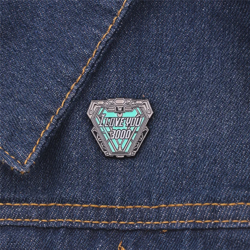 Брошь с символикой Мстителей для мужчин wo Broche Железный человек Tony Stark I Love You 3000 Times значок Эмаль Булавка винтажная Защитная булавка