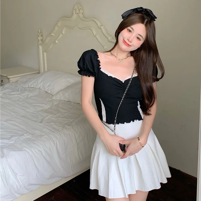 

2021 Summer New Vintage Sweet Lace Bubble Sleeve Green T-Shirt Women Lace Bubble Sleeve Sexy Short Trim White Short-Sleeved Top