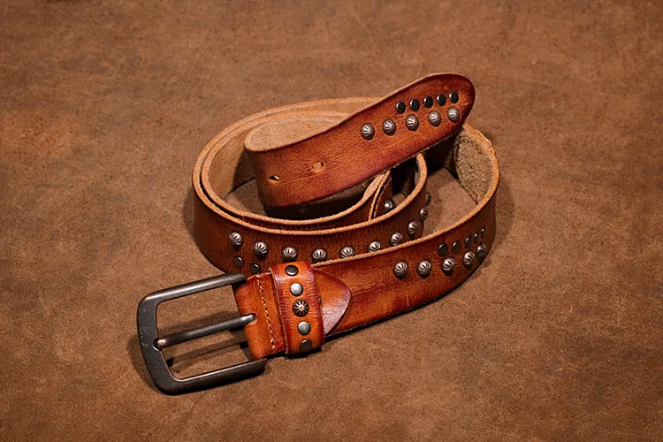 Luxury Designer Famous Brand Belt 2021 High Quality Genuine Leather Classic Retro Rivet belt