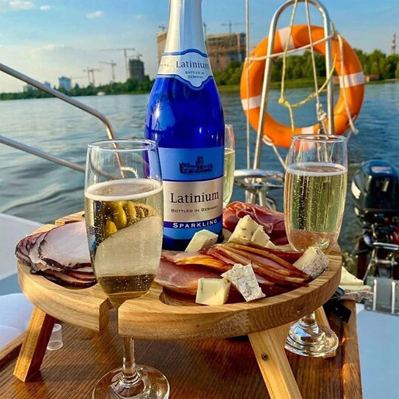 

Outdoor Portable Wine Table with Foldable Round Desktop Mini Wooden Picnic Table Easy To Carry Wine Rack Dropshipping Picn
