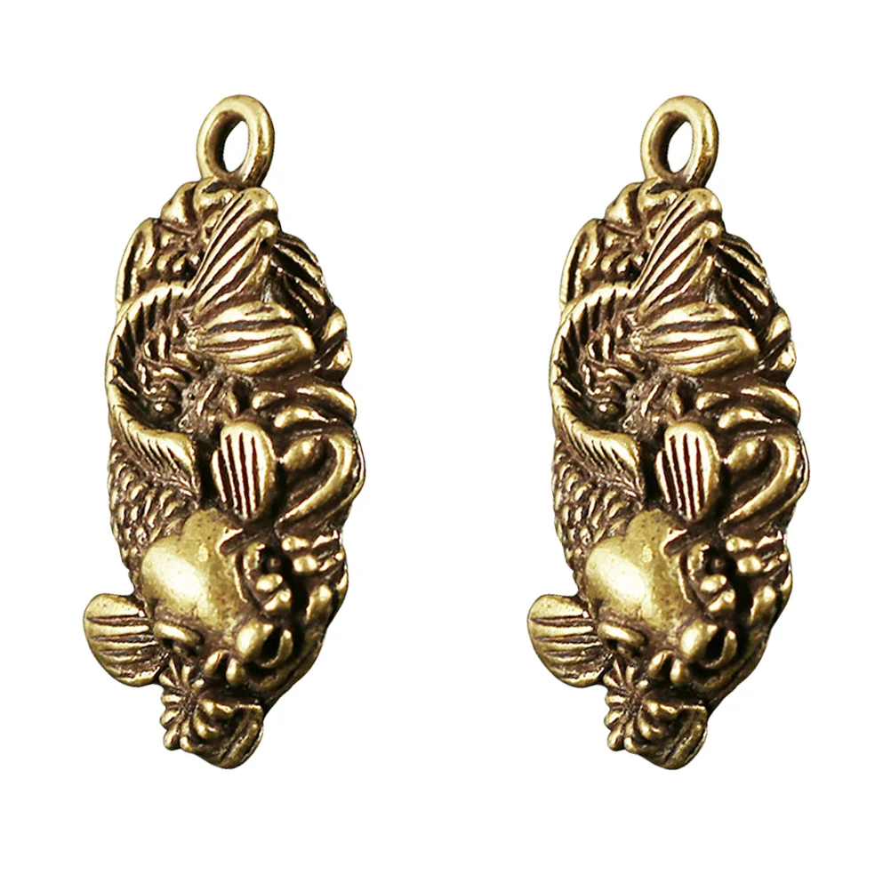 

2pcs Brass Fish Pendant Hanging Decorative Carp Pattern Key Ring Ornament