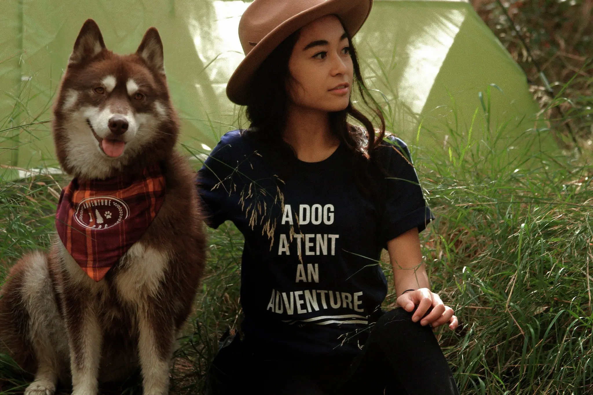 Новая женская футболка с надписью A DOG TENT AN ADVENTURE повседневные топы Harajuku короткими