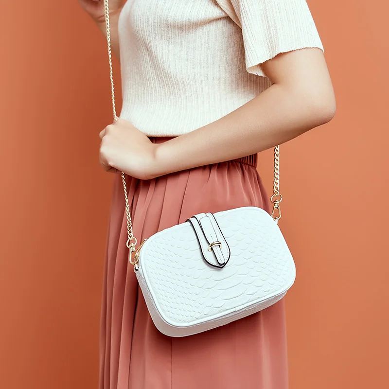 Женская сумка из воловьей кожи маленькая lagy| |