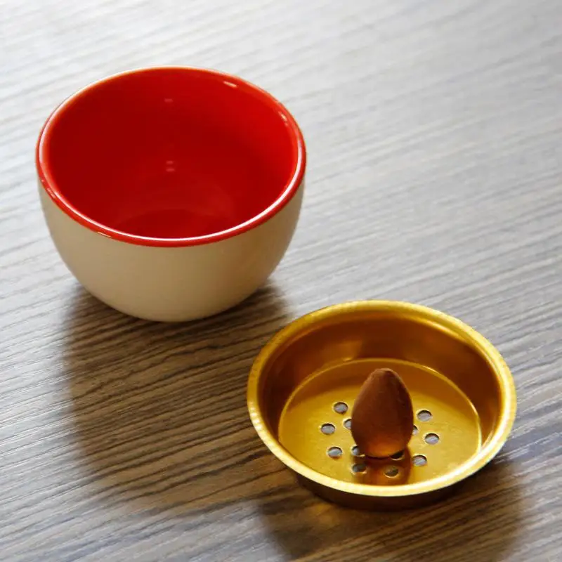 Милая маленькая курильница в арабском стиле с крышкой металлический