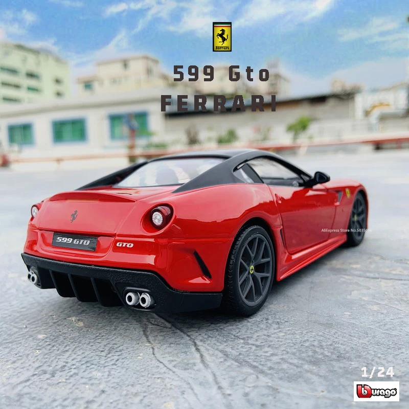 Модель автомобиля Bburago Ferrari 599GTO из сплава 1:24 | Игрушки и хобби