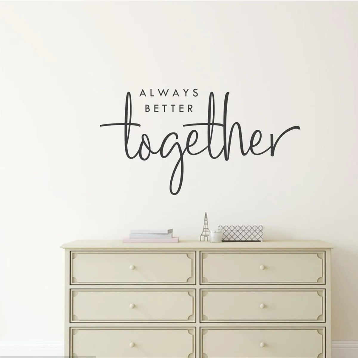 Парные татуировки мама и дочь надписи. Always and forever красивым шрифтом. Родители и дети. Фразы для парных тату. Family is forever надпись красиво.