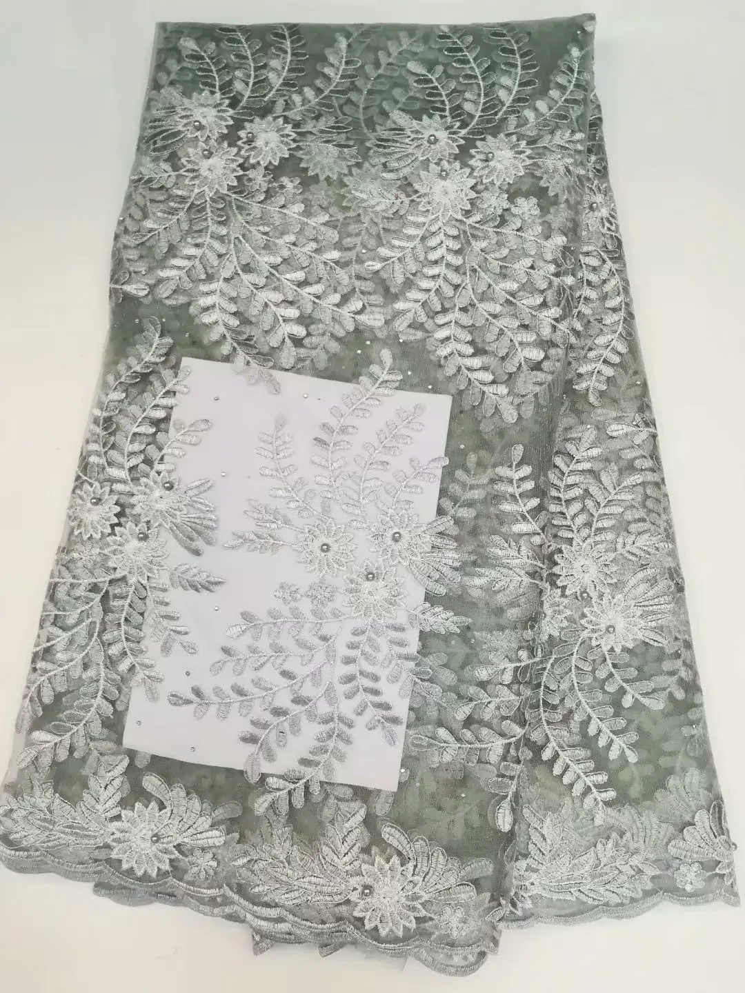 

Нигерийская кружевная ткань 2018, высококачественное кружево, тюль, кружевная ткань, 3d кружевная ткань, белая, Африканское платье, стили для ж...