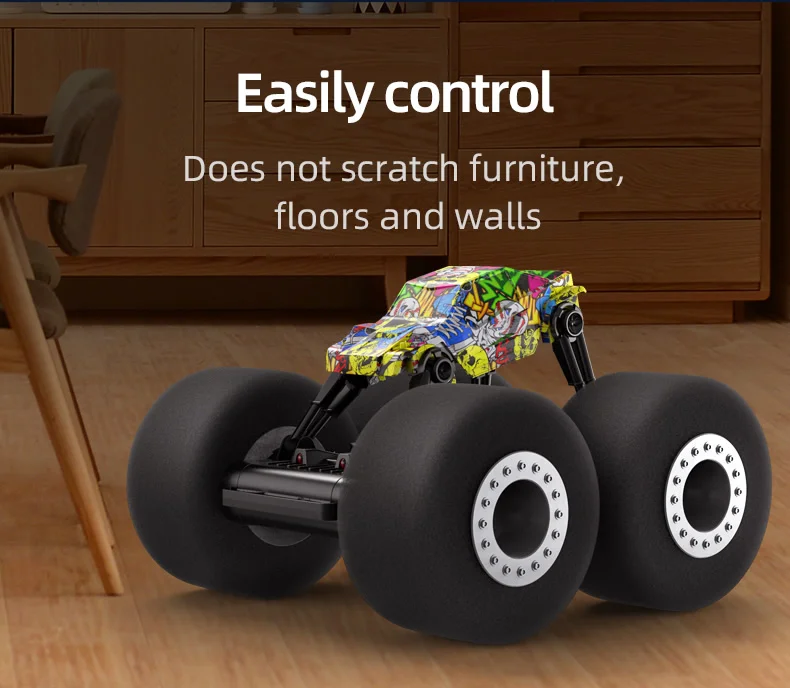 

Машинка на радиоуправлении, двойная, вращающаяся на 360 градусов, с мягкими шинами