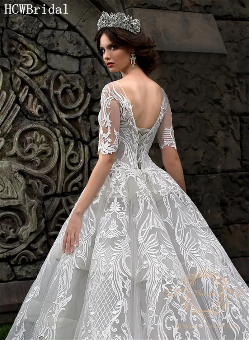 

2020 Luxury Lace Wedding Dress Dubai Half Sleeve Corset Back Graceful Princess Wedding Gowns Customize Robe De Soiree Brautkleid