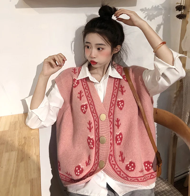 Женский вязаный жилет с V-образным вырезом без рукавов |