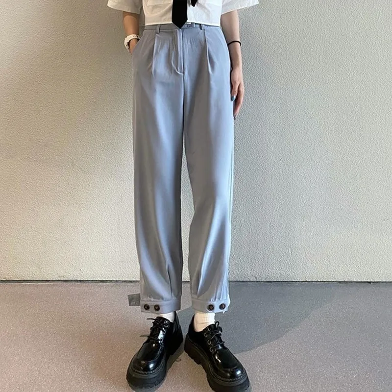 

Pants & Capris