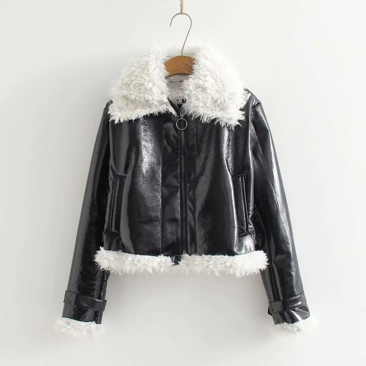 Женская мотоциклетная куртка на молнии блестящая из искусственной кожи с