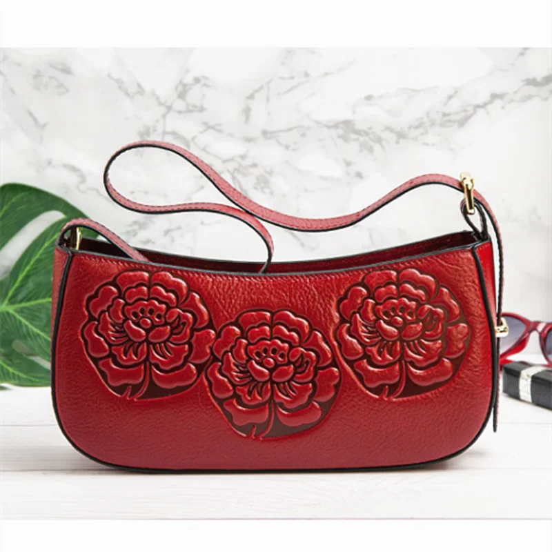 Women's Leather Handbag Designer Retro Classic 3D Embossed Shoulder Bag Underarm Wallet Zipper Closure Wrist Bag Wallet Realer