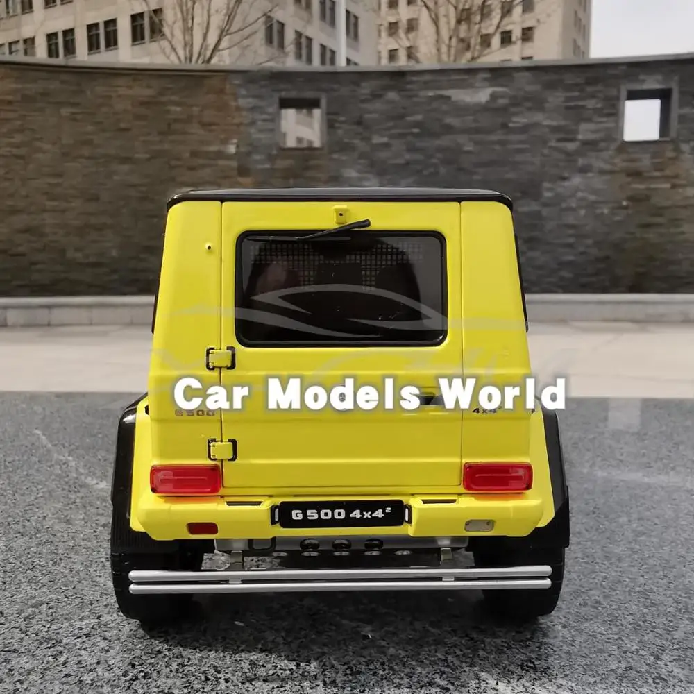 Модель автомобиля под давлением почти настоящая для G-класса 4x4 (желтый) 1:18 +