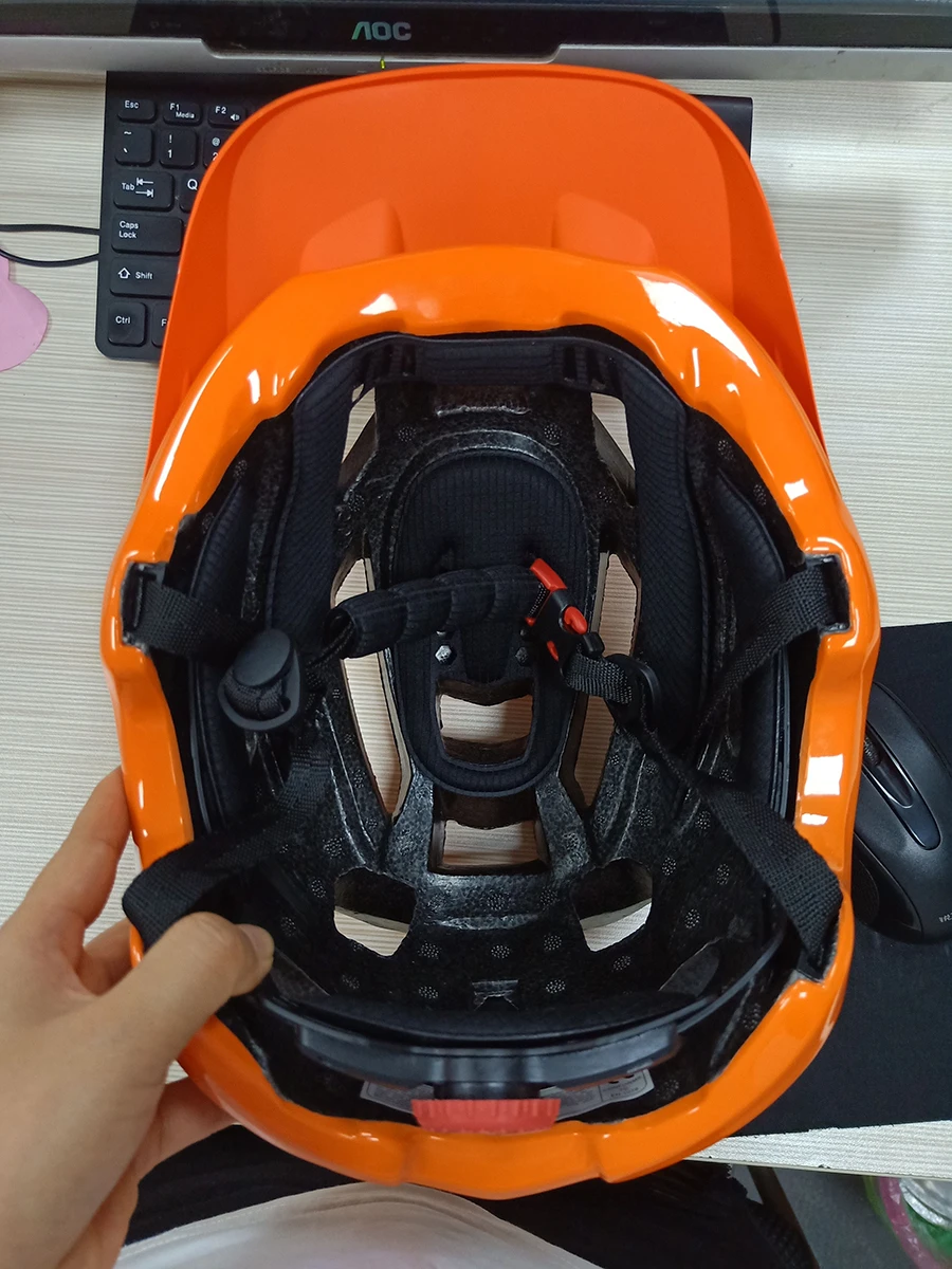 

New Bicycle Helmet MTB Cycling Bike Sports Safety Helmet OFF-ROAD Super Mountain Bike Cycling Helmet BMX 56-62 cm casco ciclismo