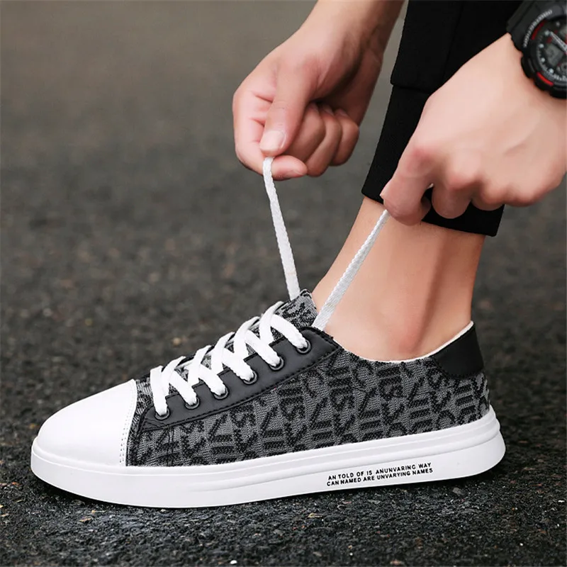 

Men's shoes autumn and winter new low-top canvas shoes men's trend 2021 breathable wild casual students men's shoes