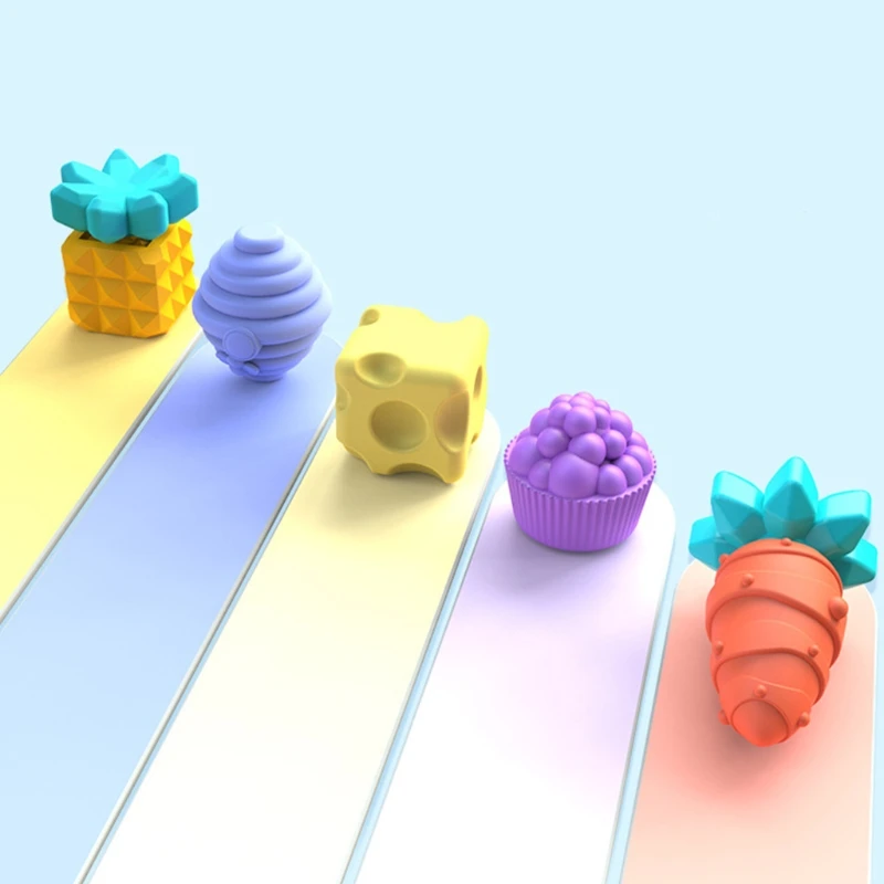 

MXLE 1PC Silicone Soft Squeeze Ball Soundable Textured Sensory Toys for Infant Baby Newborn Shape Matching Game Shaking Ball