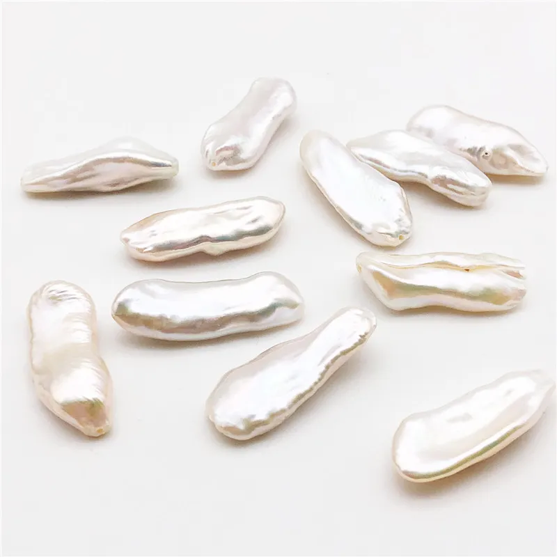 Очаровательное женское ожерелье с кулоном из натуральной кожи розовым