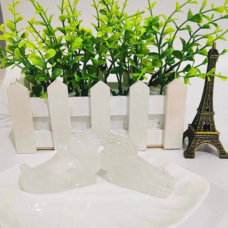 Высокое качество 2 дюйма натуральный прозрачный кварц голова дракона резной