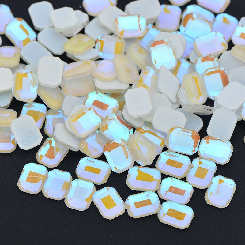 Стразы декоративные стеклянные 6 х8 мм светится в темноте | Дом и сад