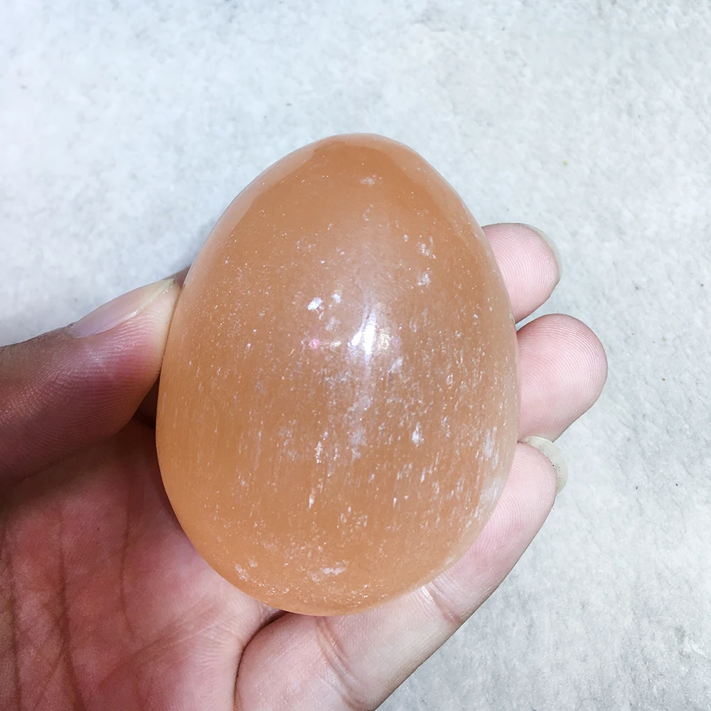 

Natural Orange Selenite Egg Crystal Quartz Oval Ball Massage Tool Healing Reiki Chakra Palm Stones Fraueneis Mineral Specimen