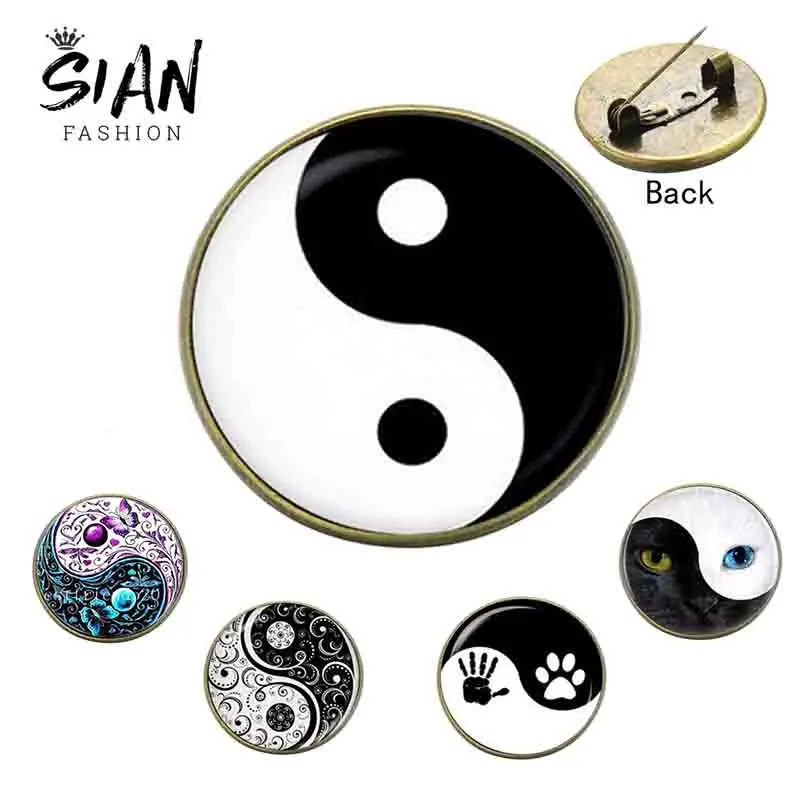 

SIAN Simple Yin Yang Brooches Pins Personality Black White Tai Chi Ba Gua Glass Cabochon Metal Lapel Pin Button Shirt Bag Badges