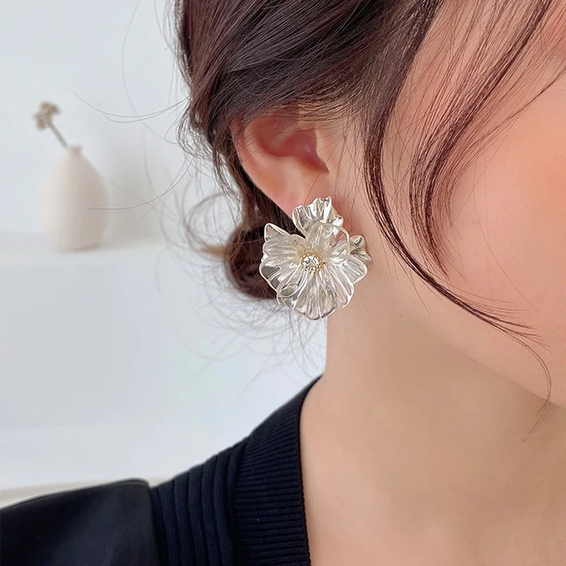 

MENGJIQIAO New Transparent Acrylic Flower Petal Stud Earrings For Women Summer Holiday Sweet Metal Double Pendientes Jewelry