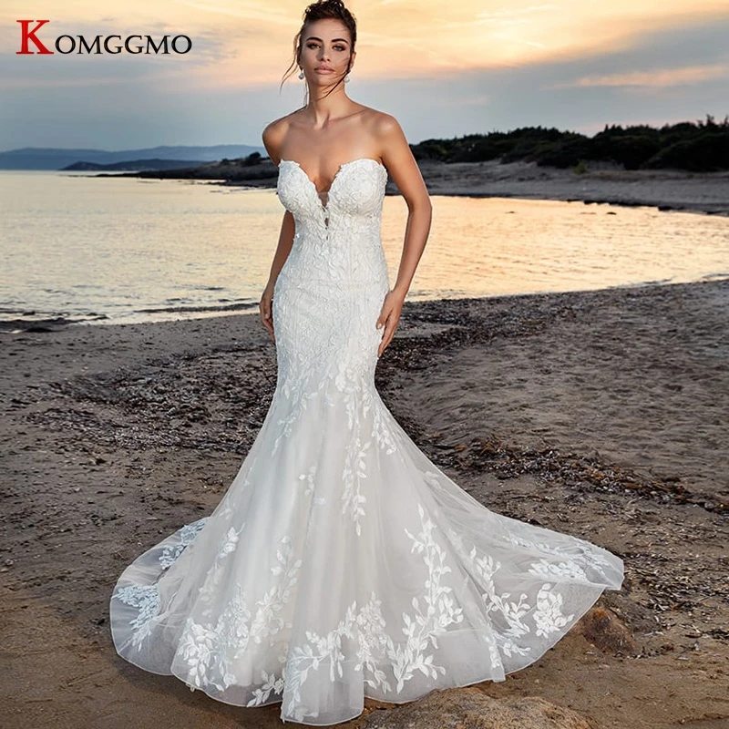 

2021 New Arrival Chapel Train Embroidery Appliques Tulle Strapless Mermaid Wedding Dress for Women Luxury Sleeveless Bridal Gown