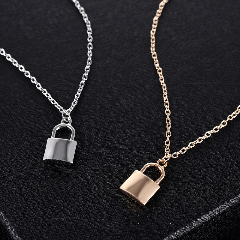 

Layered Chain Necklace Neck Chains Lock Pendant Jewelry for Women Punk Choker Padlock Goth Jewelry Grunge Accessories Gift