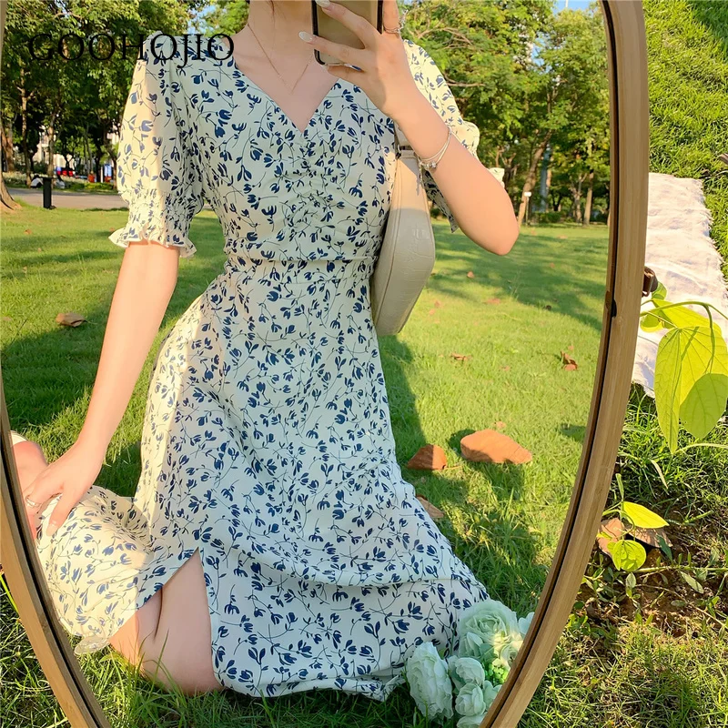 

GOOHOJIO 2021 New Spring and Autumn Square Collar Dress Women Floral Temperament Dress for Women Elegant Retro Women Dresses