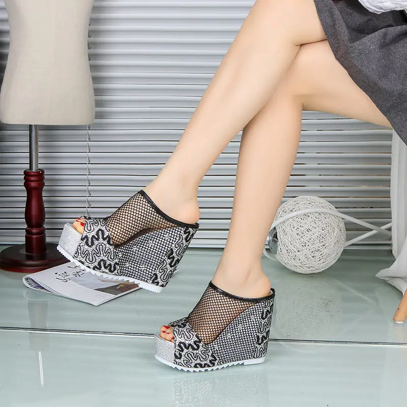 Женские шлепанцы на высокой танкетке пляжные тапочки|Тапочки| |