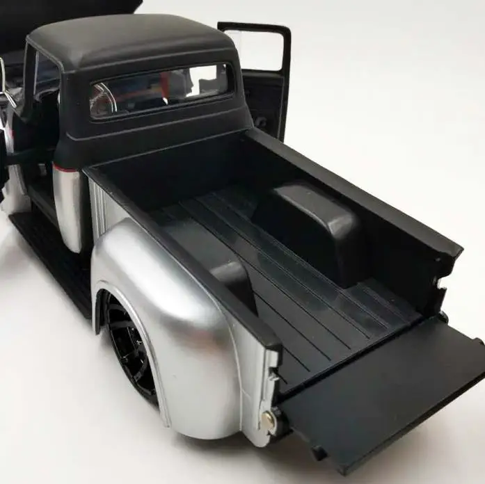 1:24 пикап Ford F100 из сплава классический автомобиль съемные шины игрушки с функцией