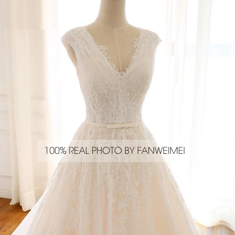 Suzhou Color A Line Sleeveless V-Neck Champagne Lace Wedding Dress Bridal Dress Wedding