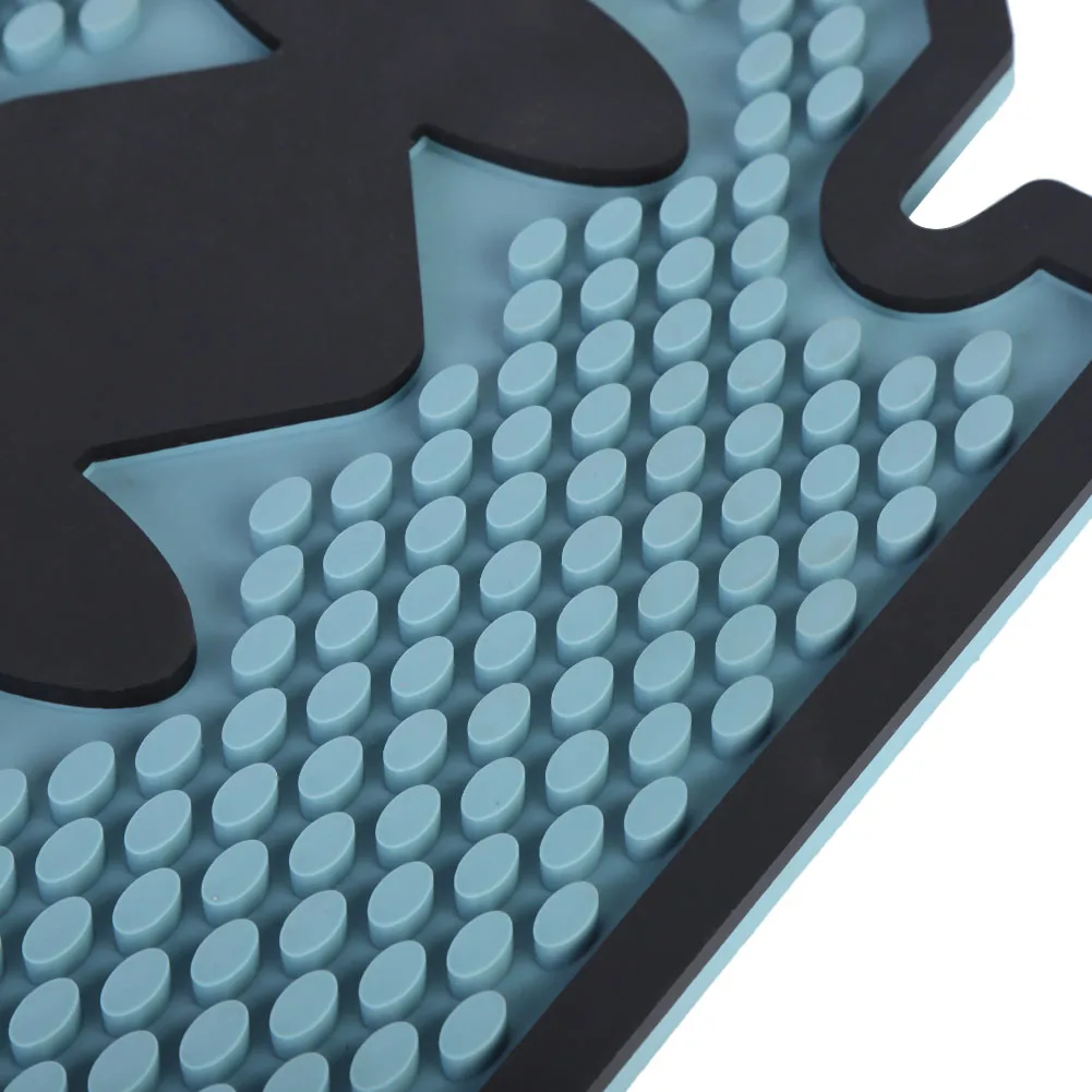 

Anti-skid Pad For Barber Barbershop Push-shear Scissores Mat Hair Salon Silicone Hairdressing Tool Mat Pad Curler Holder Display