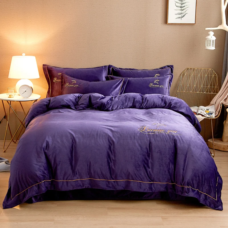 Однотонное постельное белье набор с вышивкой 4 шт./компл. зимний толстый