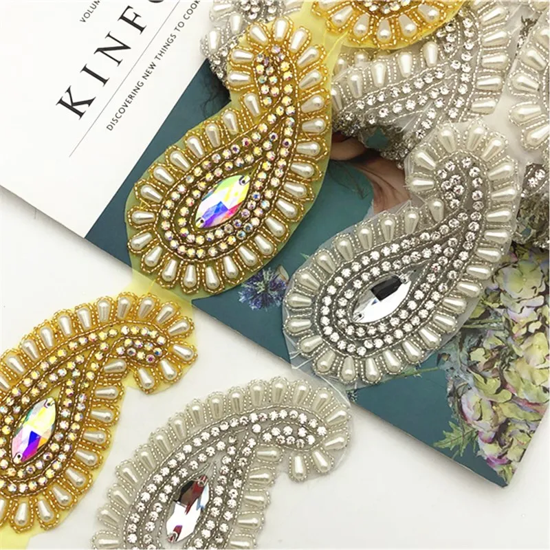 

PearlsCrystal Motif Strass Hot Fix Rhinestone Tape Ribbon With Rhinestones Iron On Appliques for wedding belt dressing