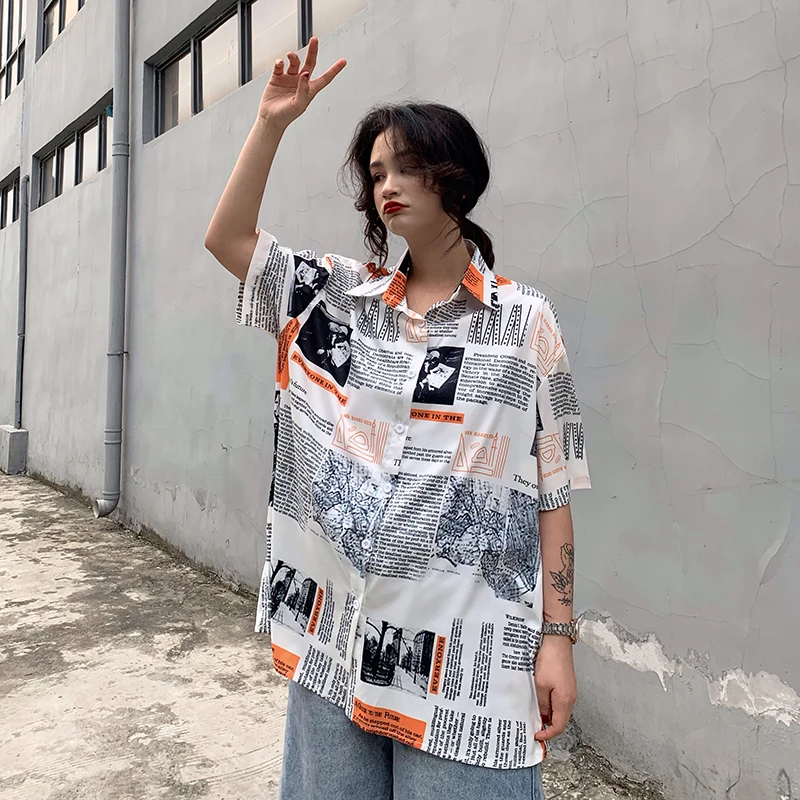 Женская винтажная рубашка Ulzzang свободная с принтом в виде газет японском стиле
