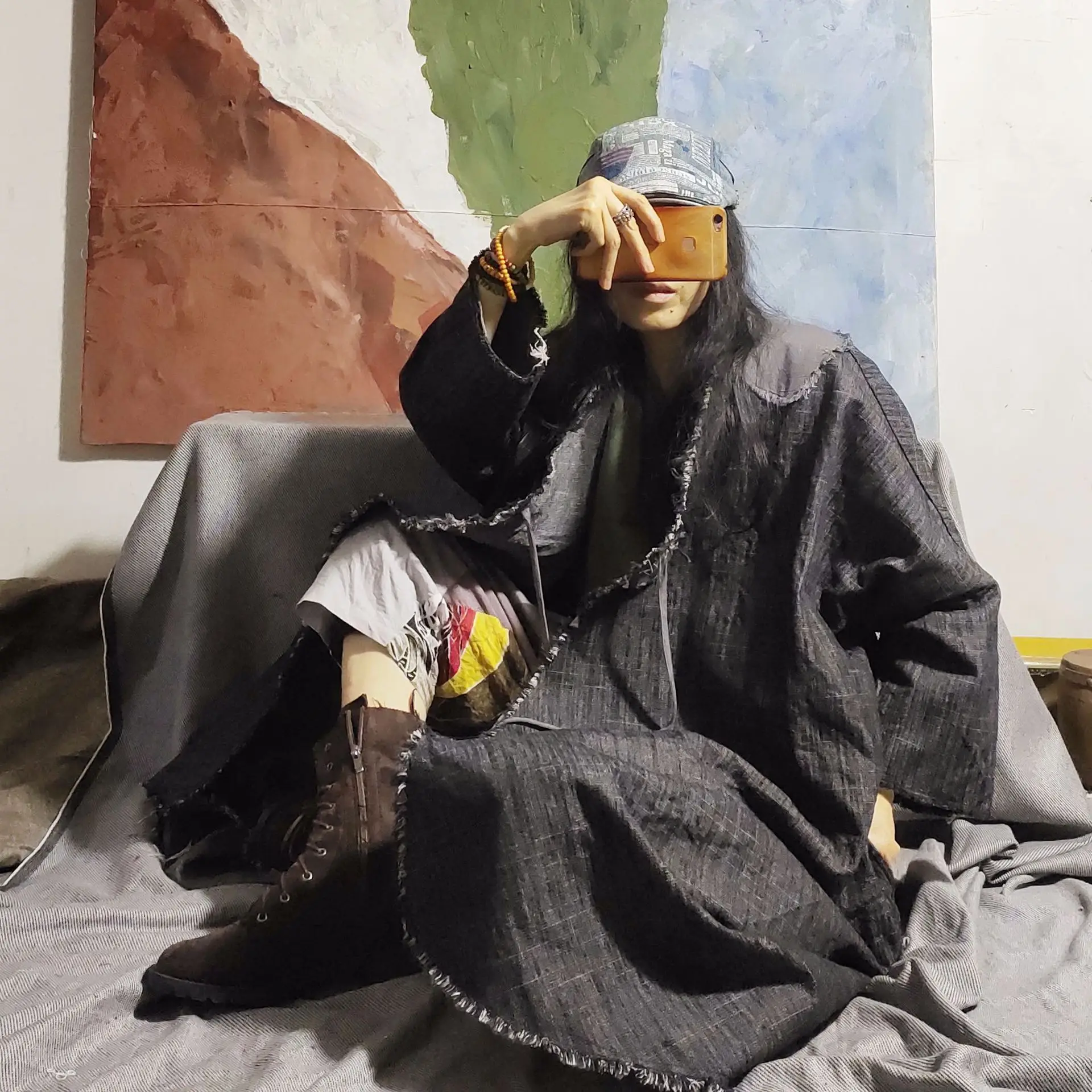 Женский рваный джинсовый тренчкот длинное пальто в стиле ретро с вышивкой