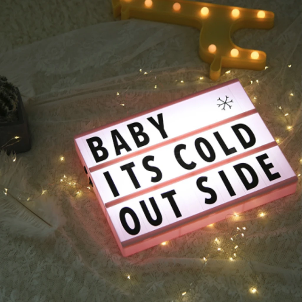 Светодиодный ночник с черно белыми буквами и картами в коробке питанием от