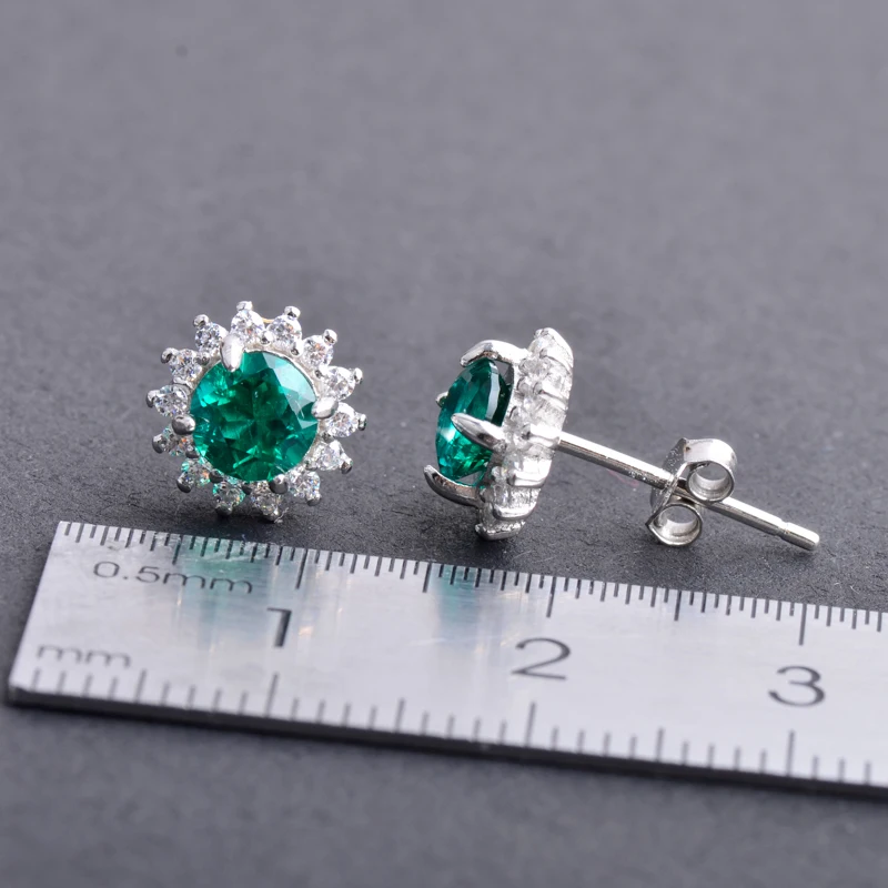 Женские классические серьги из серебра 925 пробы с изумрудом | Украшения и